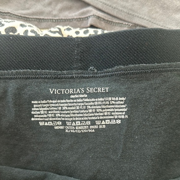 Victoria's Secret + PINK Women's Panties Set - Multicolor - Picture 7 of 7